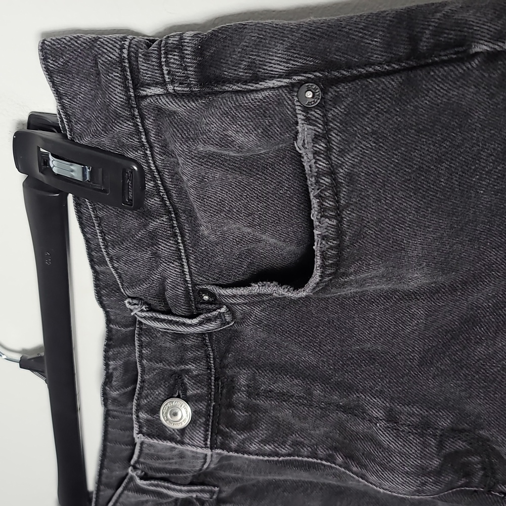 ALL SAINTS Winnie Cut Off Charcoal Black Frayed Distressed Denim Shorts Size 28 - Picture 7 of 15